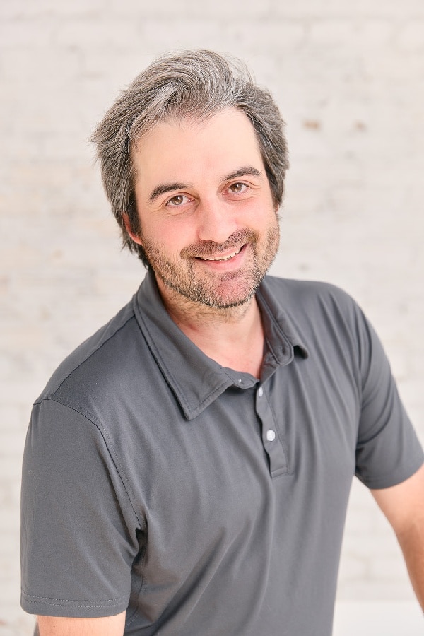 2025 Studio One Headshots - Sasha