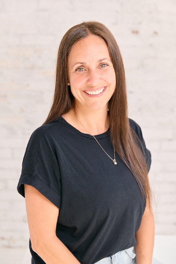 2025 Studio One Headshots - Sarah